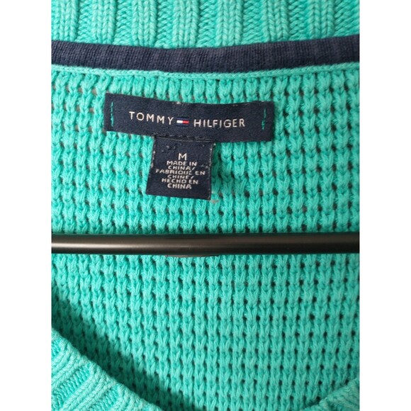 Tommy Hilfiger V Neck Waffle Knit Sweater. Sz M - Picture 3 of 3